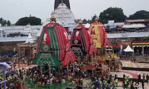 सिंहद्वार पर सजे भगवान जगन्नाथ के रथ, आस्था का महासंगम