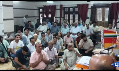 अहंकार छोड़ गुरु की शरण में आएं, मुनि अनुपम सागर ने बताया आत्मकल्याण का मार्ग
