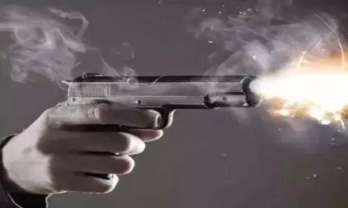 नाबालिग छात्र की आत्महत्या से सनसनी, सुसाइड नोट में लिखा लड़की का नाम नाबालिग छात्र की आत्महत्या से सनसनी, सुसाइड नोट में लिखा लड़की का नाम