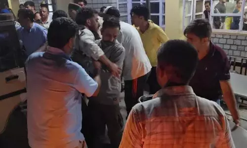 HRTC बस हादसे में 2 की मौत, घायलों को अस्पताल भेजा गया