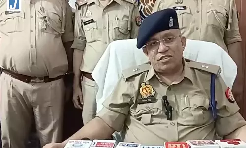 मिर्जापुर में 31 ग्राम हेरोइन के साथ तस्कर गिरफ्तार, ₹6 लाख की ड्रग्स बरामद मिर्जापुर में 31 ग्राम हेरोइन के साथ तस्कर गिरफ्तार, ₹6 लाख की ड्रग्स बरामद