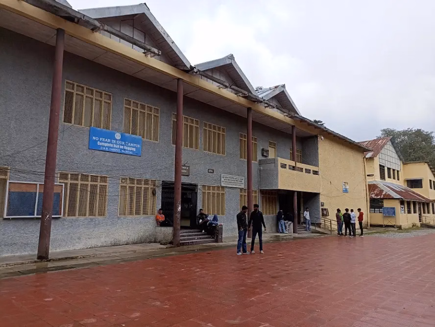 Nainital: कुमाऊं विश्वविद्यालय ने स्नातकोत्तर अंतिम सेमेस्टर के परिणाम जारी किए Nainital: कुमाऊं विश्वविद्यालय ने स्नातकोत्तर अंतिम सेमेस्टर के परिणाम जारी किए