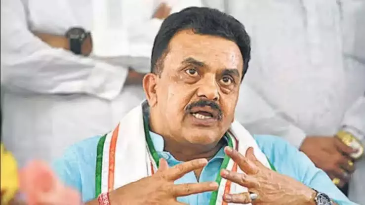 Mumbai: निरुपम का कांग्रेस और ठाकरे सेना पर हमला, जनता को भ्रमित करने का लगाया आरोप Mumbai: निरुपम का कांग्रेस और ठाकरे सेना पर हमला, जनता को भ्रमित करने का लगाया आरोप