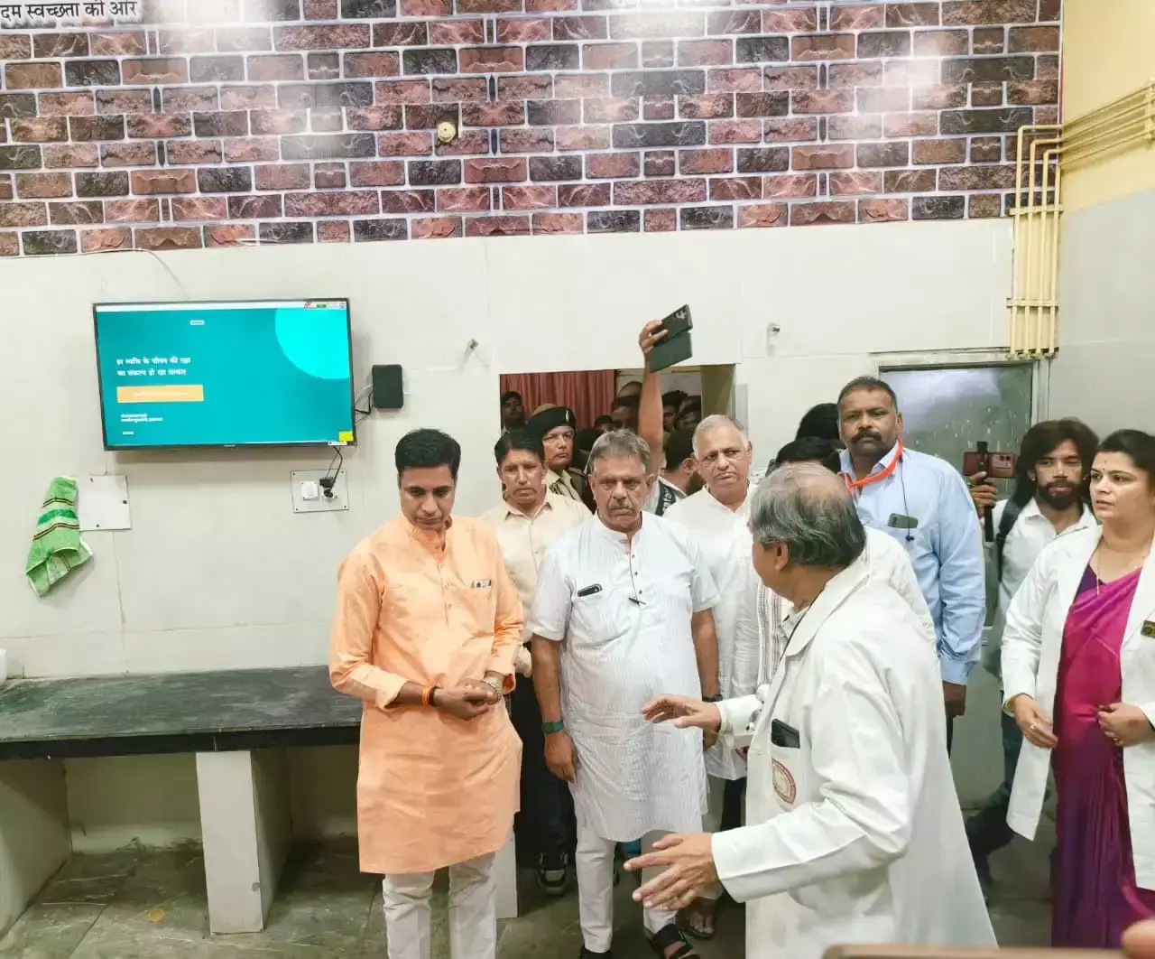 Bhilwara: प्रसूताओं की मौत मामले में जांच तेज, सरकार ने दिए निष्पक्ष कार्रवाई के संकेत Bhilwara: प्रसूताओं की मौत मामले में जांच तेज, सरकार ने दिए निष्पक्ष कार्रवाई के संकेत