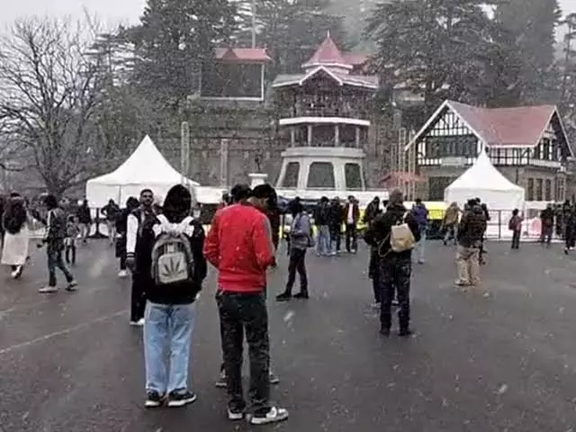 Shimla: तीन गांवों की समझदारी से खत्म हुआ भूमि विवाद, बनी मिसाल Shimla: तीन गांवों की समझदारी से खत्म हुआ भूमि विवाद, बनी मिसाल