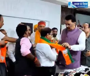 प्रशांत किशोर के पार्टी के दिग्गज नेता बीजेपी में हुए शामिल प्रशांत किशोर के पार्टी के दिग्गज नेता बीजेपी में हुए शामिल