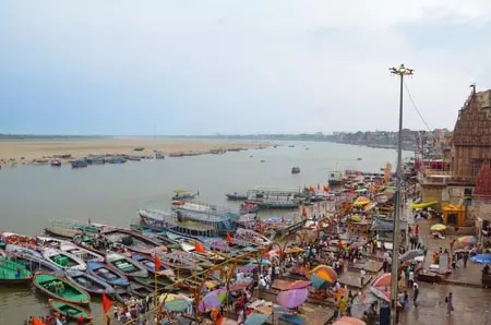 कैबिनेट ने वाराणसी में गंगा किनारे 6-लेन एलिवेटेड कॉरिडोर को दी मंजूरी; 14,447 करोड़ रुपए की परियोजना से जाम से मिलेगी राहत कैबिनेट ने वाराणसी में गंगा किनारे 6-लेन एलिवेटेड कॉरिडोर को दी मंजूरी; 14,447 करोड़ रुपए की परियोजना से जाम से मिलेगी राहत