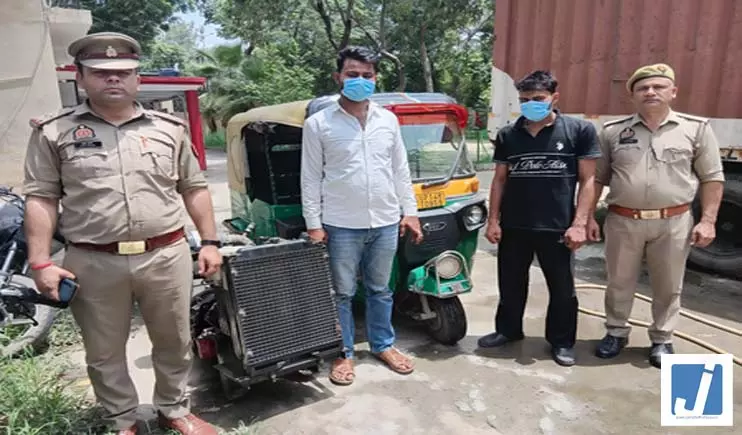 चोरी का जनरेटर और अल्टरनेटर बरामद, फेस-2 पुलिस ने दो शातिर चोरों को किया गिरफ्तार चोरी का जनरेटर और अल्टरनेटर बरामद, फेस-2 पुलिस ने दो शातिर चोरों को किया गिरफ्तार