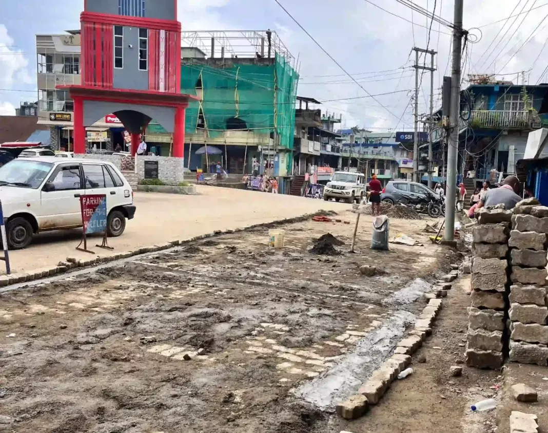 WTC ने पुलिस पॉइंट पर खास पार्किंग बनाई WTC ने पुलिस पॉइंट पर खास पार्किंग बनाई