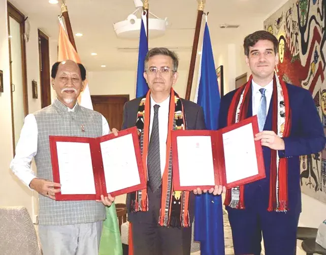 रियो ने नागालैंड में सुअर पालन के विकास के लिए फ्रांस की पार्टनरशिप की तारीफ की रियो ने नागालैंड में सुअर पालन के विकास के लिए फ्रांस की पार्टनरशिप की तारीफ की