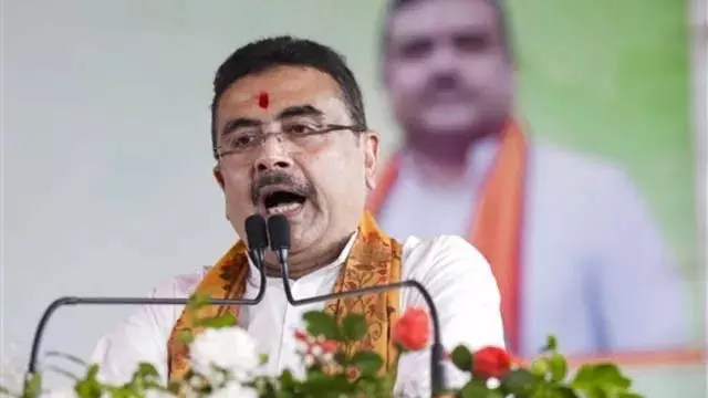 बंगाल में ट्रांसफर पॉलिसी बदली, 2 साल बाद हटेंगे संवेदनशील पदों से अधिकारी बंगाल में ट्रांसफर पॉलिसी बदली, 2 साल बाद हटेंगे संवेदनशील पदों से अधिकारी