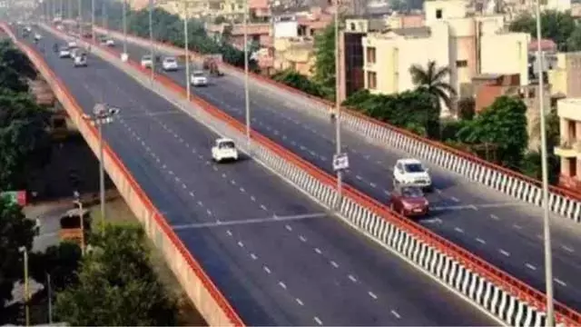 वाराणसी को मिलेगी ट्रैफिक से मुक्ति, रेलवे स्टेशनों तक आसान कनेक्टिविटी वाराणसी को मिलेगी ट्रैफिक से मुक्ति, रेलवे स्टेशनों तक आसान कनेक्टिविटी