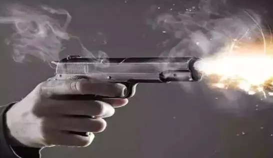 नाबालिग छात्र की आत्महत्या से सनसनी, सुसाइड नोट में लिखा लड़की का नाम नाबालिग छात्र की आत्महत्या से सनसनी, सुसाइड नोट में लिखा लड़की का नाम