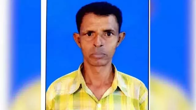 धनबाद क्राइम: बेटे ने पिता की जान ली, इलाके में सनसनी धनबाद क्राइम: बेटे ने पिता की जान ली, इलाके में सनसनी