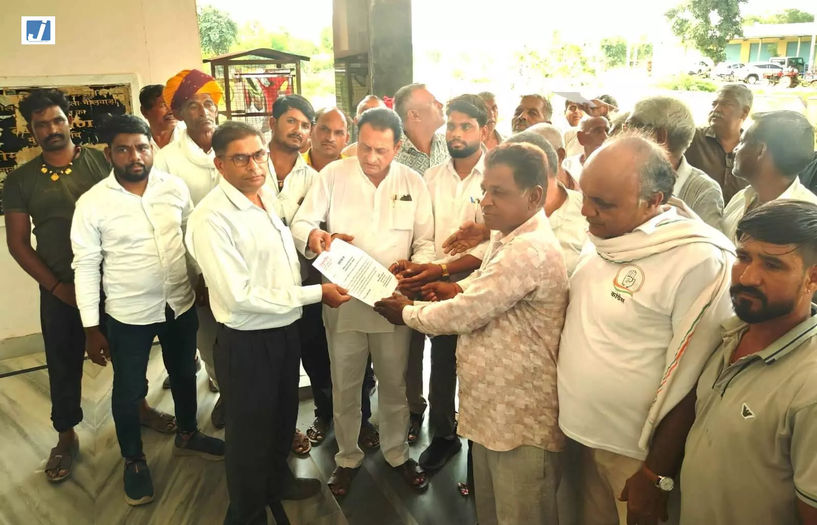 बड़लियास को तहसील का दर्जा दिलाने की मांग तेज, मुख्यमंत्री के नाम सौंपा ज्ञापन बड़लियास को तहसील का दर्जा दिलाने की मांग तेज, मुख्यमंत्री के नाम सौंपा ज्ञापन