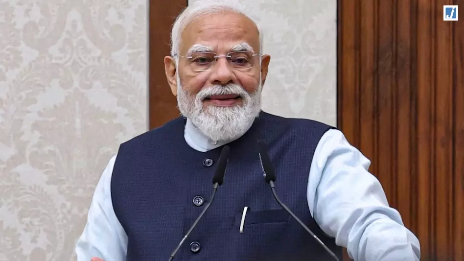 परिसीमन बिल पर बढ़ी सियासी हलचल, दो-तिहाई बहुमत के करीब NDA परिसीमन बिल पर बढ़ी सियासी हलचल, दो-तिहाई बहुमत के करीब NDA