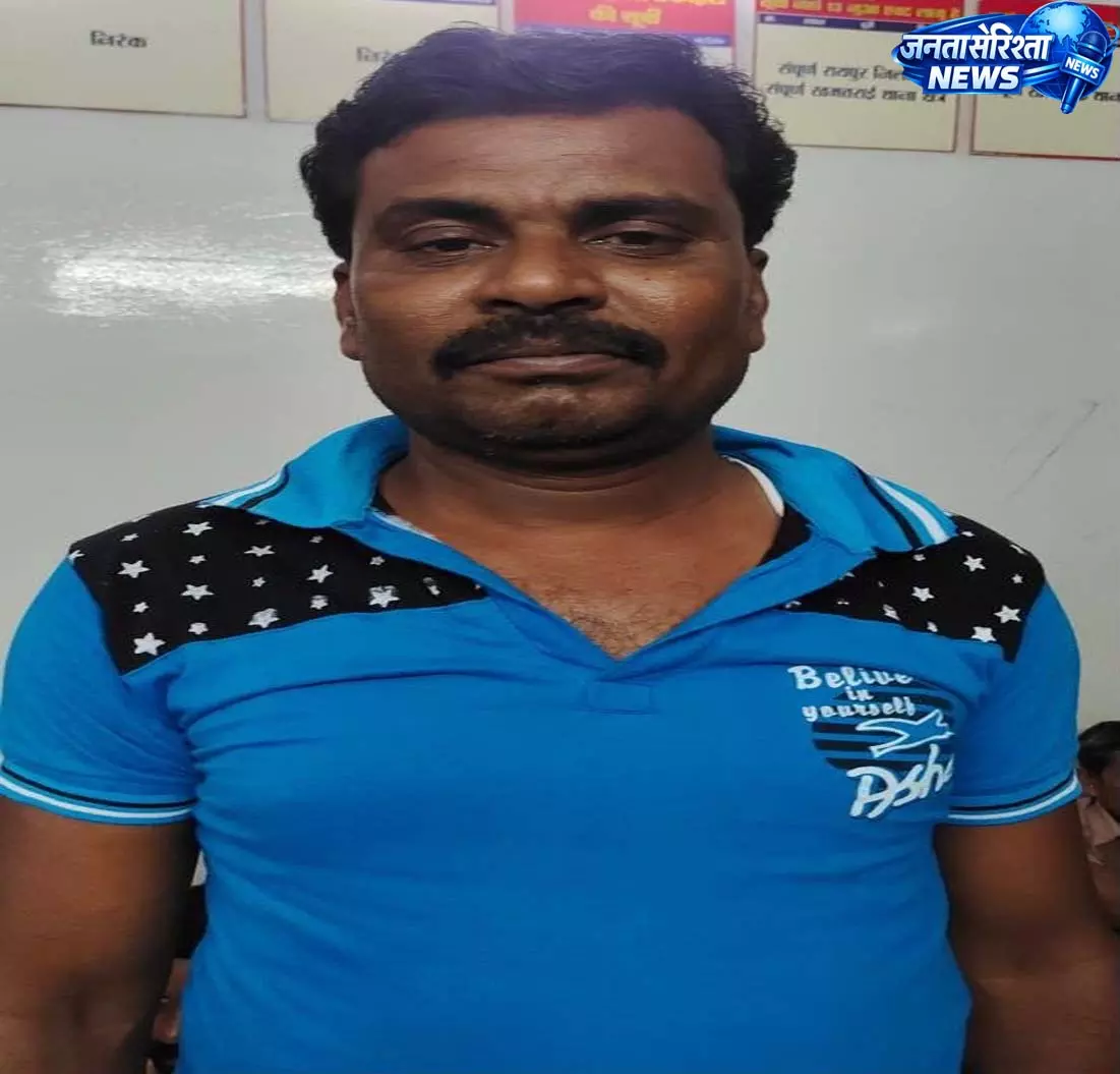 गांजा तस्करी मामले में अब्दुल सकूर को 10 साल की जेल गांजा तस्करी मामले में अब्दुल सकूर को 10 साल की जेल