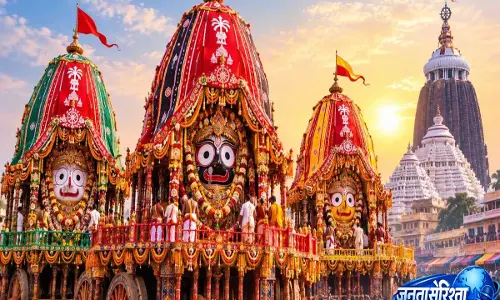 आज से शुरू हुई विश्व प्रसिद्ध जगन्नाथ रथयात्रा, पुरी में उमड़ा लाखों श्रद्धालुओं का सैलाब आज से शुरू हुई विश्व प्रसिद्ध जगन्नाथ रथयात्रा, पुरी में उमड़ा लाखों श्रद्धालुओं का सैलाब