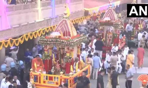 भगवान जगन्नाथ की 149वीं रथयात्रा शुरू, CM भूपेंद्र पटेल हुए शामिल भगवान जगन्नाथ की 149वीं रथयात्रा शुरू, CM भूपेंद्र पटेल हुए शामिल