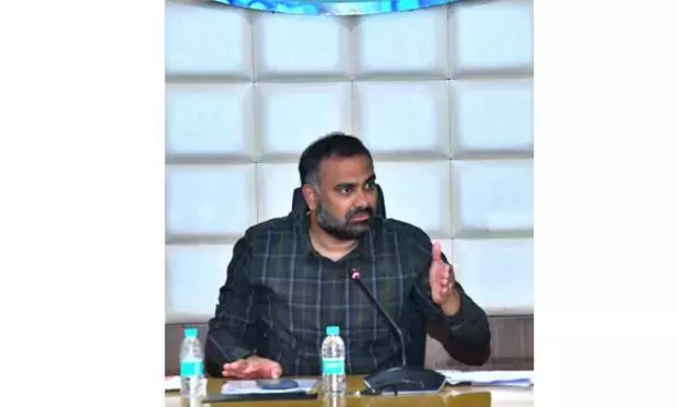 Telangana: हैदराबाद ज़िले में लगभग 25% वोटर मौजूद नहीं हैं Telangana: हैदराबाद ज़िले में लगभग 25% वोटर मौजूद नहीं हैं