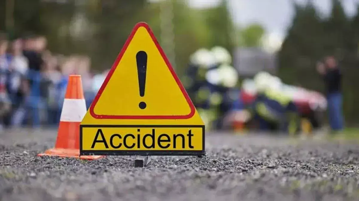 अडूर में बाइकों की टक्कर में दो युवकों की मौत