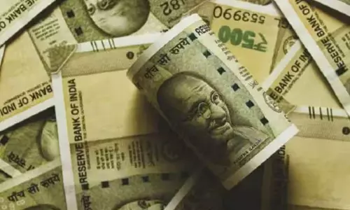 पत्नी के बैंक खाते से पति ने निकाला 28 लाख, पुलिस ने आरोपी बनाया पत्नी के बैंक खाते से पति ने निकाला 28 लाख, पुलिस ने आरोपी बनाया