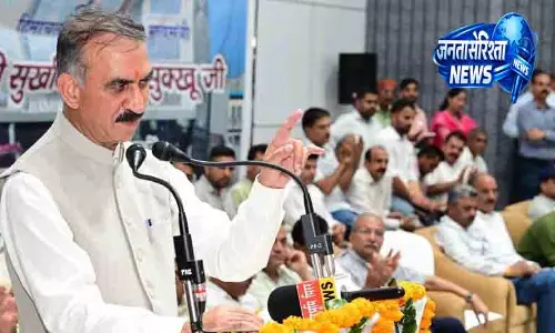 Himachal में आरोप-प्रत्यारोप की राजनीति तेज Himachal में आरोप-प्रत्यारोप की राजनीति तेज