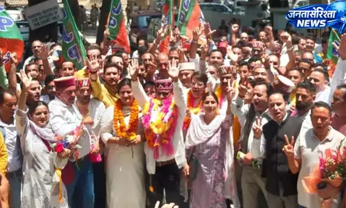 कुल्लू जिला परिषद में BJP का दबदबा, 23 साल बाद अध्यक्ष पद पर वापसी कुल्लू जिला परिषद में BJP का दबदबा, 23 साल बाद अध्यक्ष पद पर वापसी