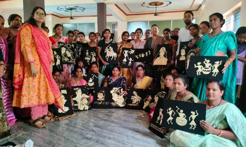 आत्मनिर्भरता की ओर बढ़ते कदम आत्मनिर्भरता की ओर बढ़ते कदम