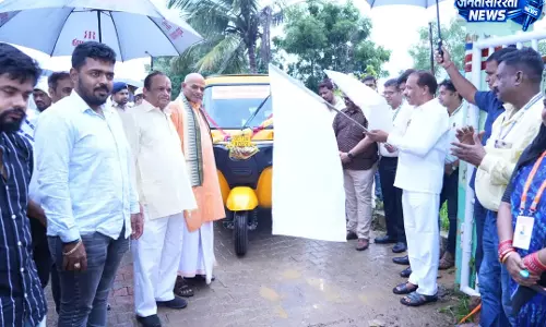 रथ यात्रा में श्रद्धालुओं की सुविधा के लिए मुफ्त ऑटो शटल सेवा रथ यात्रा में श्रद्धालुओं की सुविधा के लिए मुफ्त ऑटो शटल सेवा