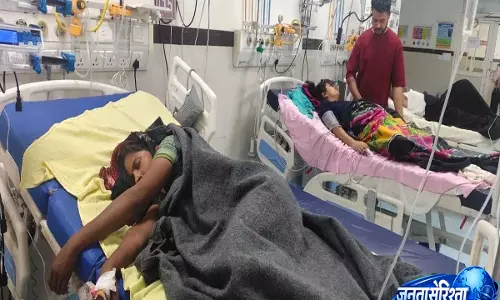 Rajasthan: प्रसव के बाद किडनी बीमारी से पीड़ित महिलाओं ने राष्ट्रपति द्रौपदी मुर्मू से लगाई मदद की गुहार Rajasthan: प्रसव के बाद किडनी बीमारी से पीड़ित महिलाओं ने राष्ट्रपति द्रौपदी मुर्मू से लगाई मदद की गुहार