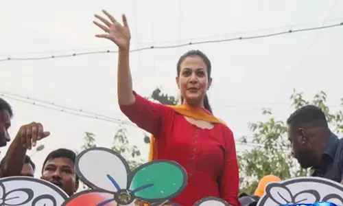 Trinamool कांग्रेस की सांसद कोयल मल्लिक ने दिया इस्तीफा, चर्चाएं तेज Trinamool कांग्रेस की सांसद कोयल मल्लिक ने दिया इस्तीफा, चर्चाएं तेज