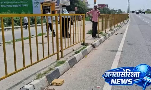 दिल्ली-लखनऊ हाईवे की सुरक्षा व्यवस्था पर उठे सवाल दिल्ली-लखनऊ हाईवे की सुरक्षा व्यवस्था पर उठे सवाल