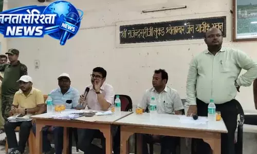 किसानों ने कहा- जमीन गई तो रोजी-रोटी जाएगी