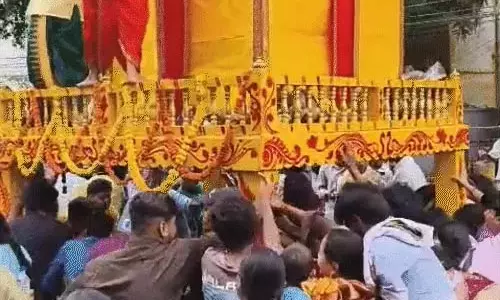 बीटीआई ग्राउंड से आगे निकला भगवान जगन्नाथ जी का रथ बीटीआई ग्राउंड से आगे निकला भगवान जगन्नाथ जी का रथ
