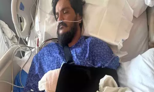 Utah मॉल में हैदराबादी युवक पर जानलेवा हमला, परिवार ने मांगी मदद Utah मॉल में हैदराबादी युवक पर जानलेवा हमला, परिवार ने मांगी मदद