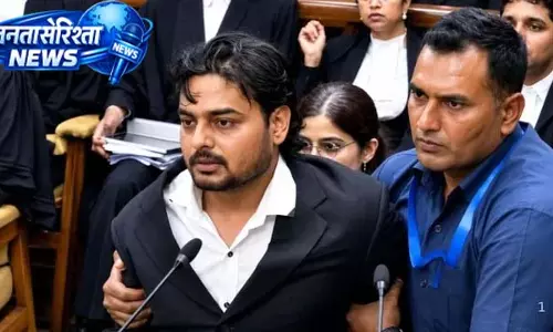 सुप्रीम कोर्ट कांड: दो लॉ छात्रों की हिरासत बढ़ी सुप्रीम कोर्ट कांड: दो लॉ छात्रों की हिरासत बढ़ी
