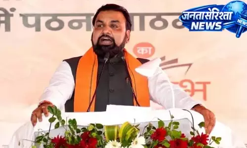 सम्राट चौधरी विवाद: 10 सोशल मीडिया अकाउंट निशाने पर