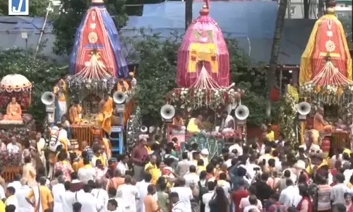 सिलीगुड़ी में धूमधाम से निकली भगवान जगन्नाथ की रथ यात्रा सिलीगुड़ी में धूमधाम से निकली भगवान जगन्नाथ की रथ यात्रा