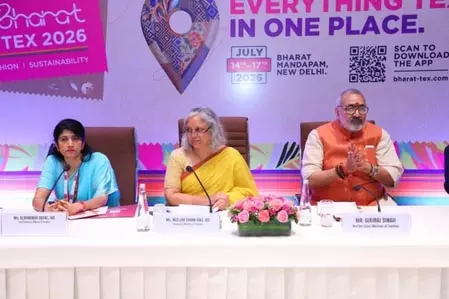 भारत टेक्स 2026: दूसरे दिन राज्य स्तरीय अवसरों और वैश्विक व्यापार साझेदारियों पर रहा फोकस भारत टेक्स 2026: दूसरे दिन राज्य स्तरीय अवसरों और वैश्विक व्यापार साझेदारियों पर रहा फोकस
