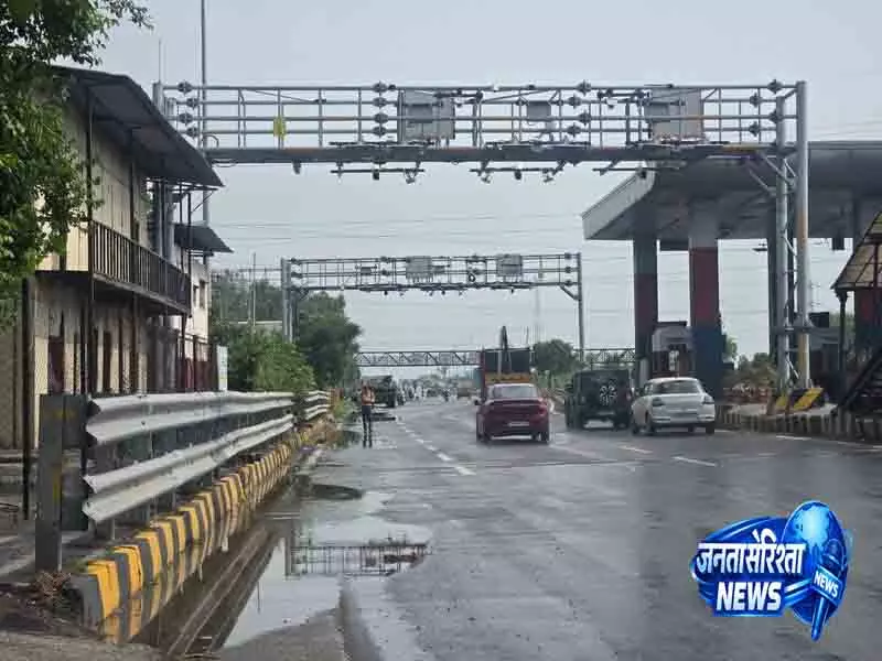 Karnal बस्तारा टोल प्लाजा पर शुल्क संशोधित; 2 महीने में दूसरी बढ़ोतरी Karnal बस्तारा टोल प्लाजा पर शुल्क संशोधित; 2 महीने में दूसरी बढ़ोतरी