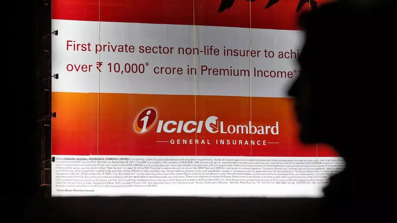 ICICI Lombard Stock Crash: पहली तिमाही में मुनाफा 46% घटा, बीमा दावों से शेयर 11% लुढ़का ICICI Lombard Stock Crash: पहली तिमाही में मुनाफा 46% घटा, बीमा दावों से शेयर 11% लुढ़का