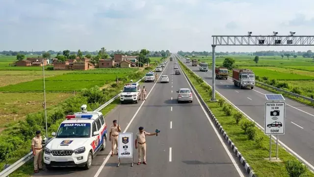 6300 किमी राष्ट्रीय राजमार्गों की निगरानी संभालेगी यातायात पुलिस 6300 किमी राष्ट्रीय राजमार्गों की निगरानी संभालेगी यातायात पुलिस