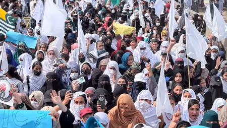 PoK में अशांति: JAAC ने 21 जुलाई तक लंबा मार्च रोका, पाकिस्तान को आखिरी चेतावनी दी PoK में अशांति: JAAC ने 21 जुलाई तक लंबा मार्च रोका, पाकिस्तान को आखिरी चेतावनी दी
