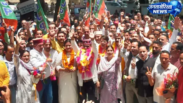 कुल्लू जिला परिषद में BJP का दबदबा, 23 साल बाद अध्यक्ष पद पर वापसी कुल्लू जिला परिषद में BJP का दबदबा, 23 साल बाद अध्यक्ष पद पर वापसी