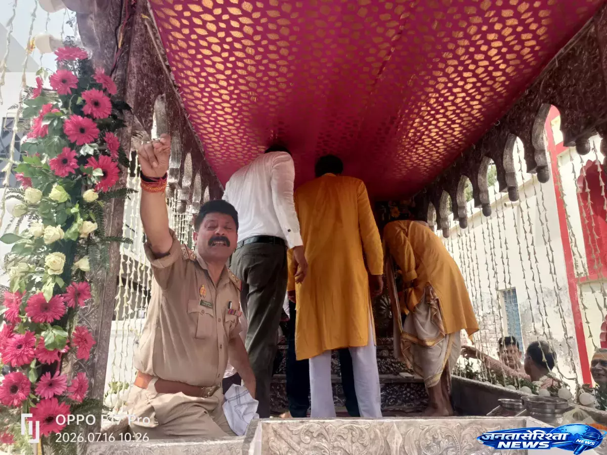 Meerut में जगन्नाथ यात्रा का भव्य आयोजन, स्वच्छता का दिया संदेश Meerut में जगन्नाथ यात्रा का भव्य आयोजन, स्वच्छता का दिया संदेश