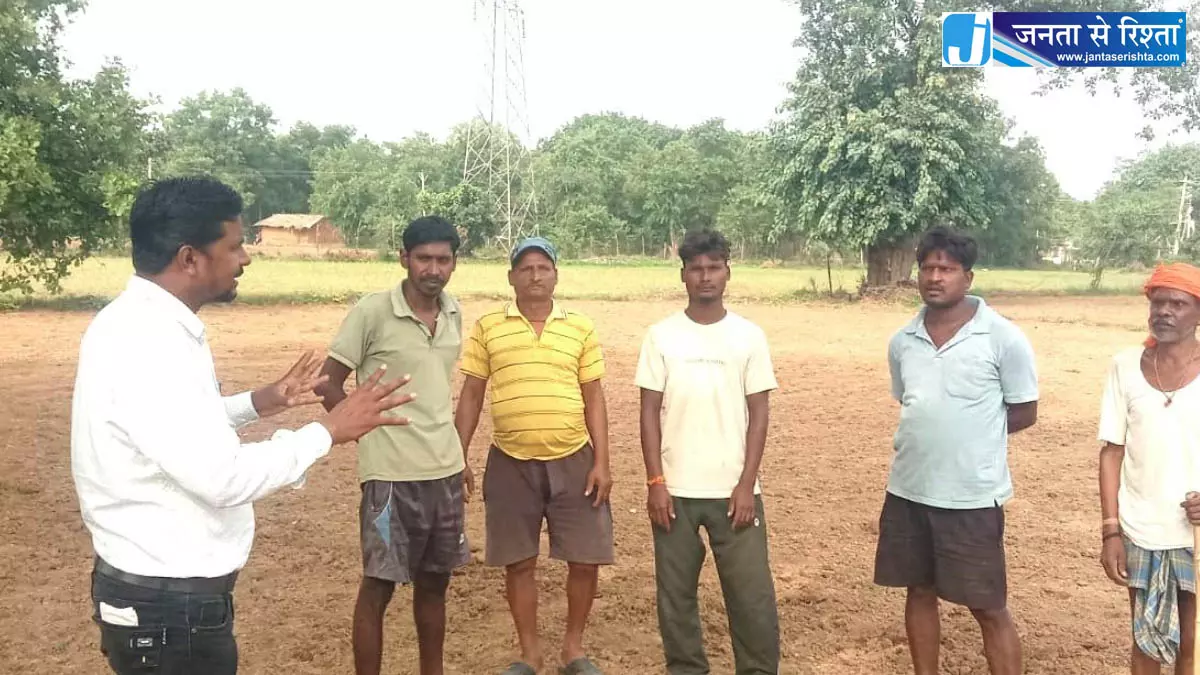 धान के बदले दलहन-तिलहन को बढ़ावा देने जिला प्रशासन का विशेष अभियान धान के बदले दलहन-तिलहन को बढ़ावा देने जिला प्रशासन का विशेष अभियान