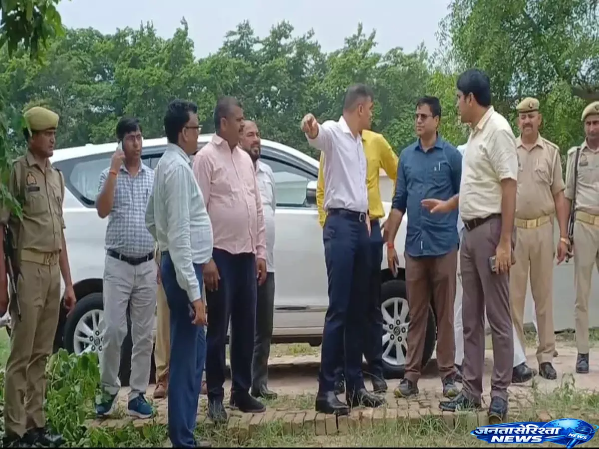 Chief Minister योगी का संभल दौरा, विकास परियोजनाओं को देंगे नई गति Chief Minister योगी का संभल दौरा, विकास परियोजनाओं को देंगे नई गति