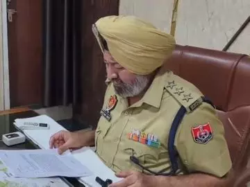 Fazilka: ड्रग केस की साजिश का आरोप, जलालाबाद के डीएसपी पर एफआईआर Fazilka: ड्रग केस की साजिश का आरोप, जलालाबाद के डीएसपी पर एफआईआर