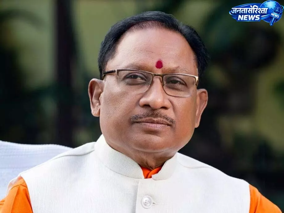 CM साय ने दोकड़ा की ऐतिहासिक रथयात्रा में निभाई गजपति महाराजा की परंपरा CM साय ने दोकड़ा की ऐतिहासिक रथयात्रा में निभाई गजपति महाराजा की परंपरा